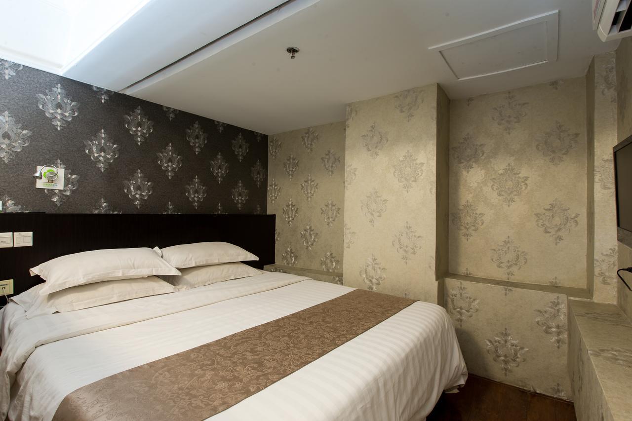 Qingdao Fu Yong Hotel エクステリア 写真